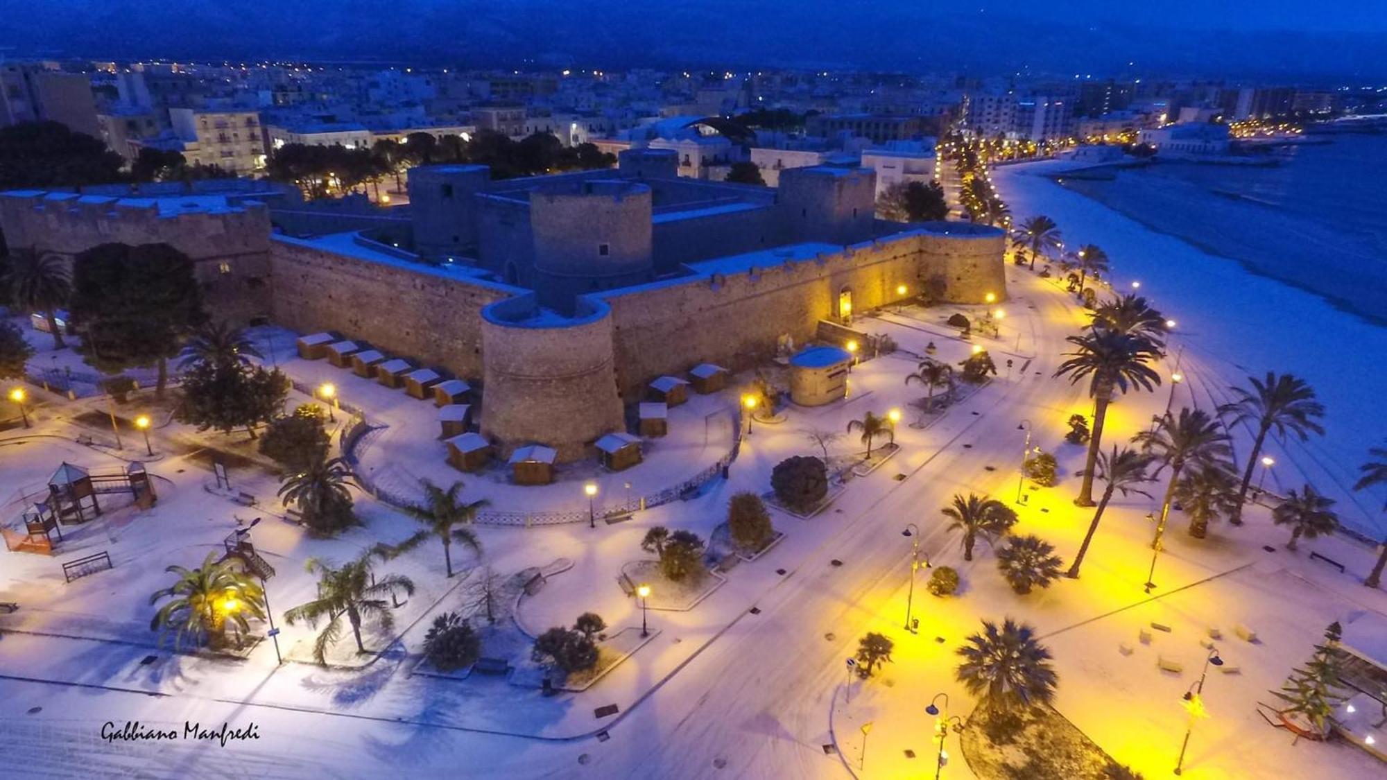 Ca Del Centro Aparthotel Manfredonia Exteriör bild