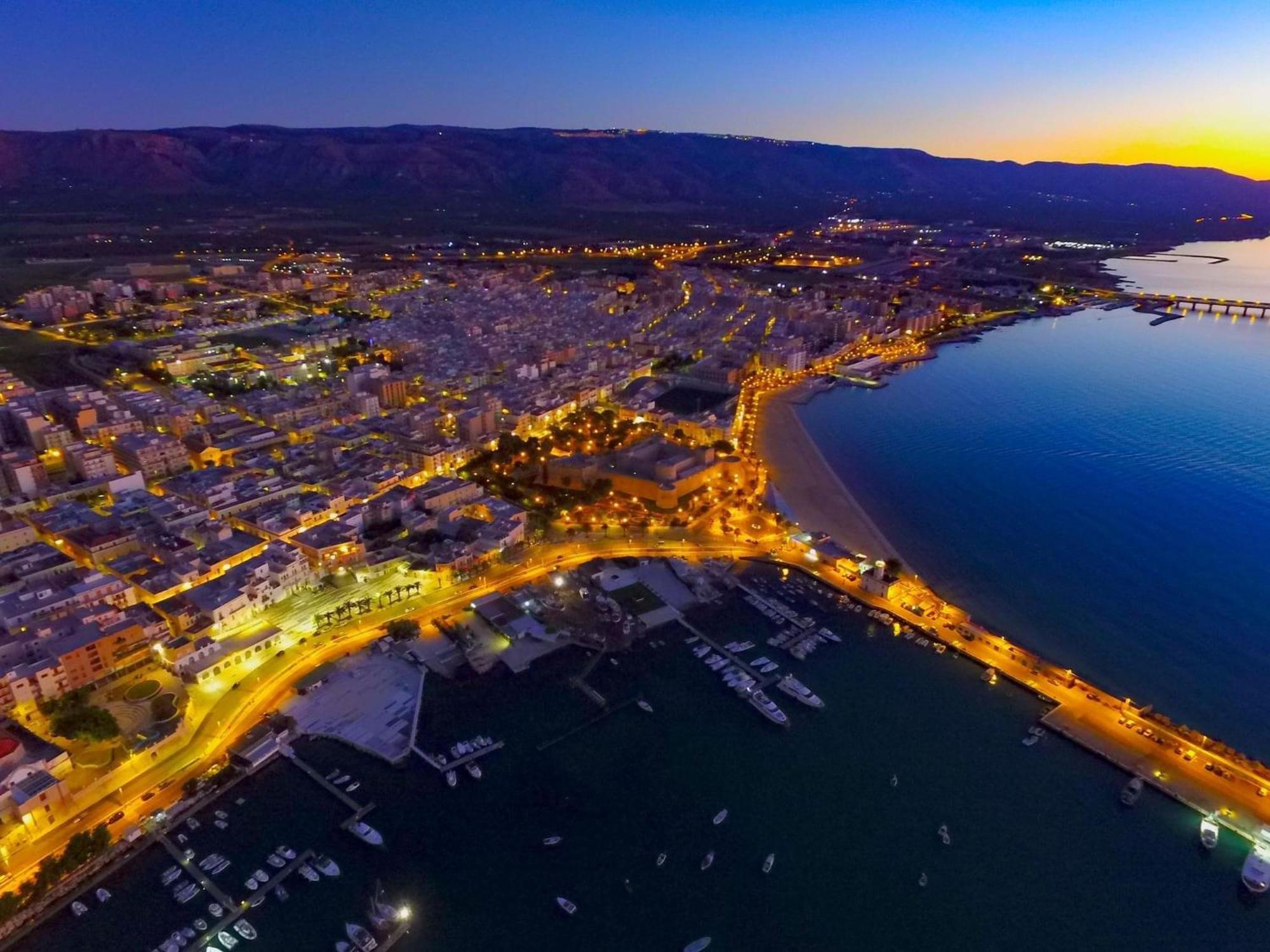 Ca Del Centro Aparthotel Manfredonia Exteriör bild